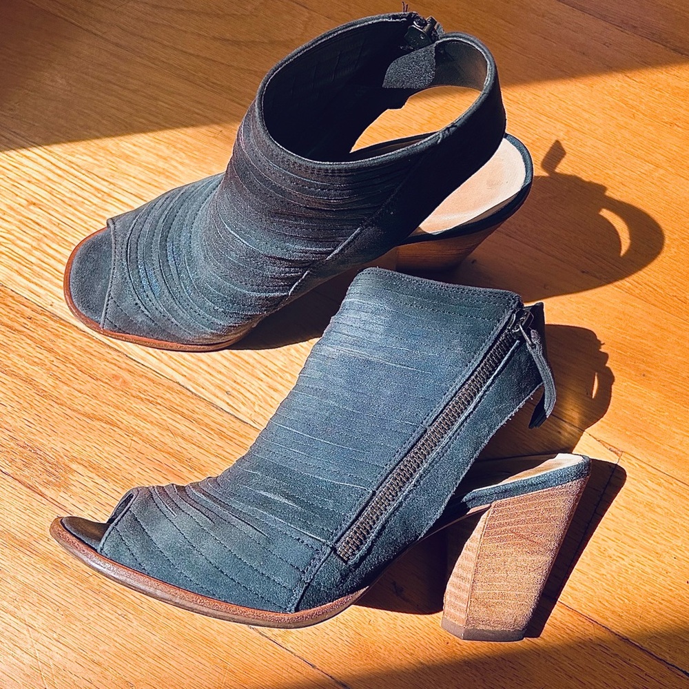 Paul Green Cayanne Peep Toe High Heel Booties Metallic Blue Size 8 US - 5 1/2 UK